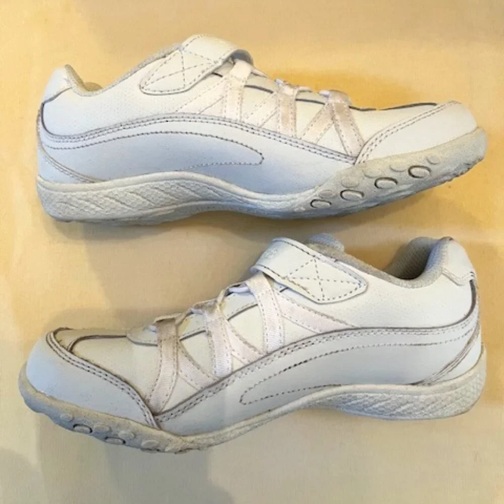 SKECHERS | Relaxed Fit Memory Foam Slip On Sneakers Girls Size 2.5
